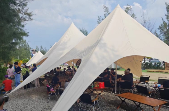 林順公司金沙灘燒烤之旅：共筑團隊情，同慶國慶佳節